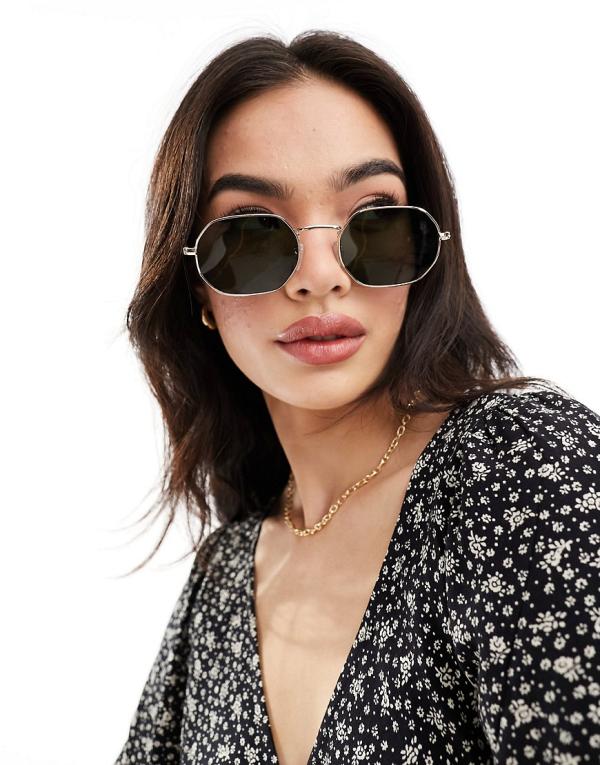 ASOS DESIGN angular metal sunglasses in gold with polarised G15 lens