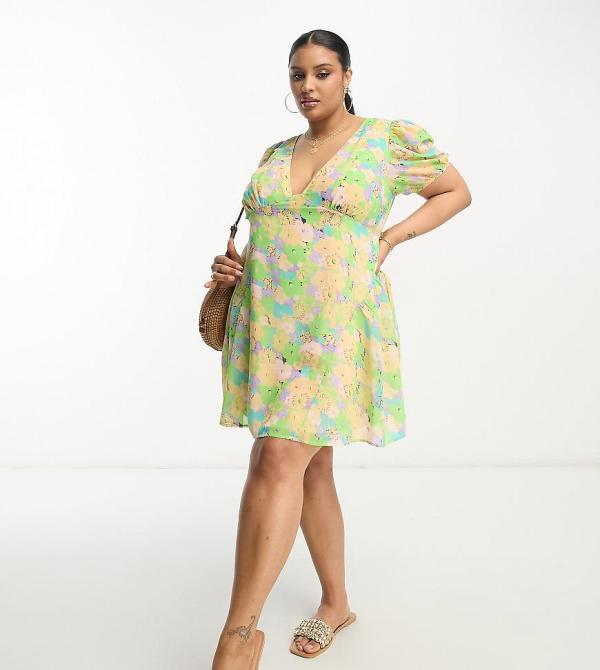 ASOS DESIGN Curve short sleeve v neck chiffon mini dress in floral print-Multi