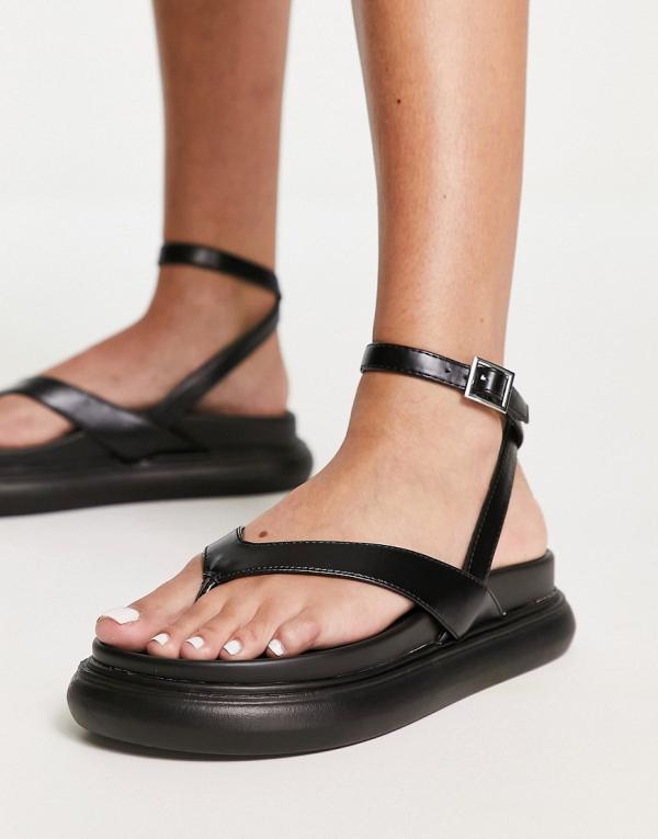 ASOS DESIGN Fahrenheit chunky toe thong flat sandals in black