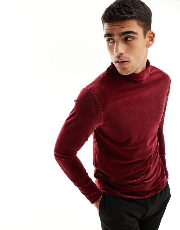 ASOS DESIGN muscle fit long sleeve t-shirt with turtle neck in burgundy velour-Red