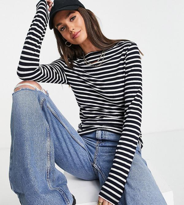 ASOS DESIGN Tall long-sleeved striped T-shirt in navy-Multi