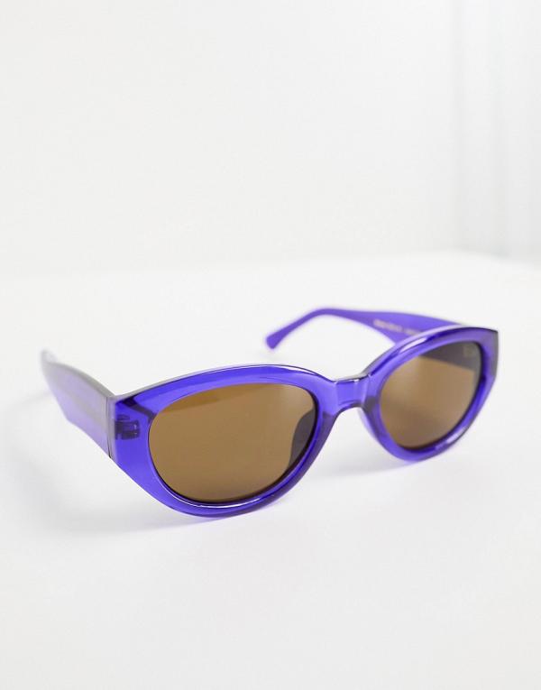 A.Kjaerbede Winnie round festival sunglasses in purple transparent
