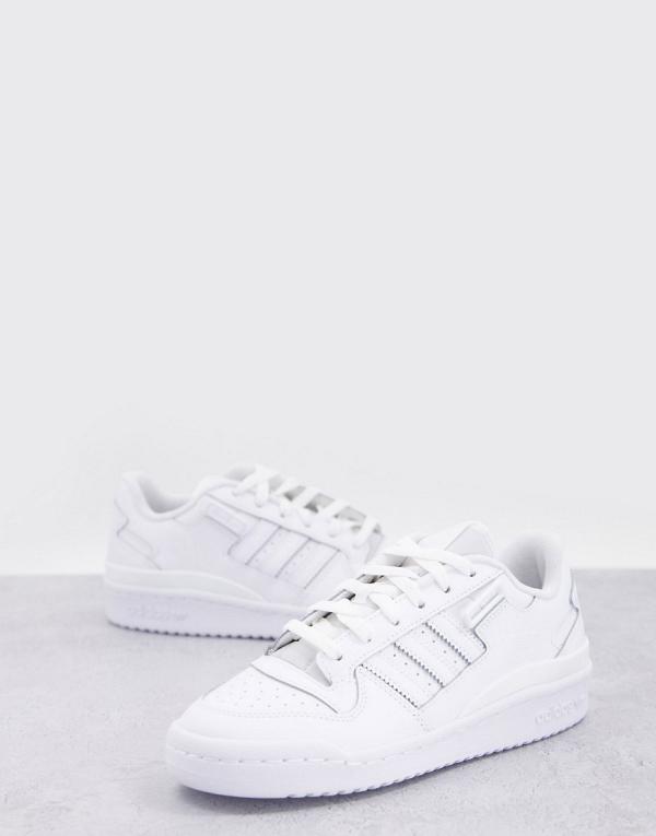 adidas Originals Forum Low sneakers in triple white