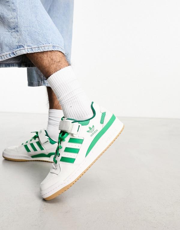 adidas Originals Forum Low sneakers in white/green-Black