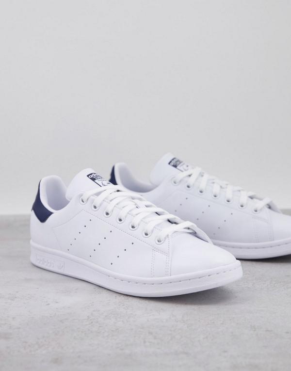 adidas Originals Stan Smith sneakers in white with navy tab