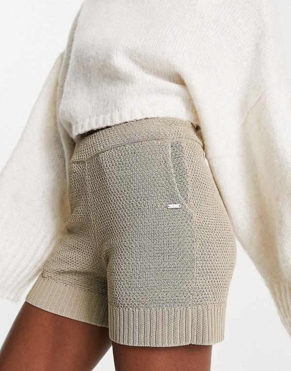 Armani Exchange knit shorts in beige-Neutra