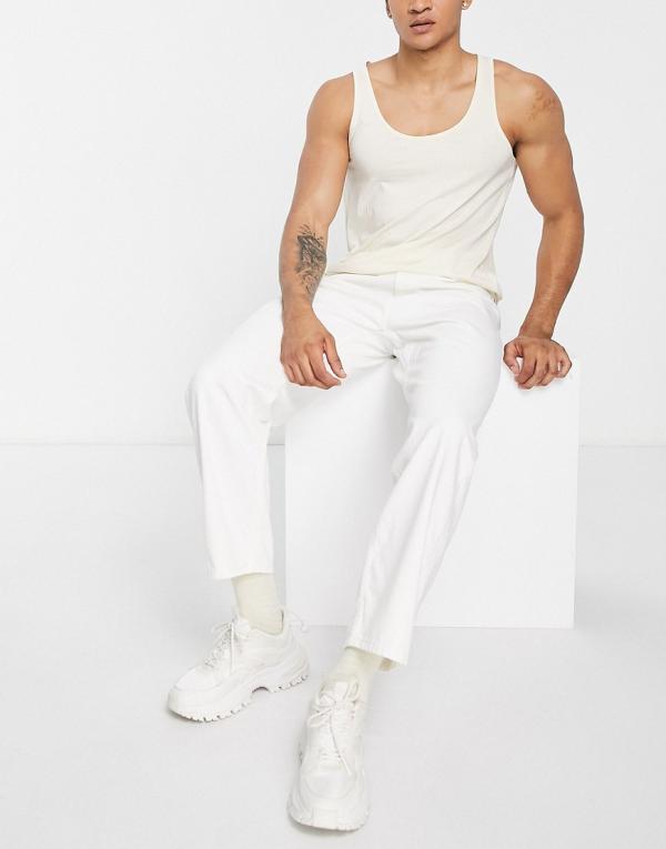Bershka baggy jeans in white-Neutral