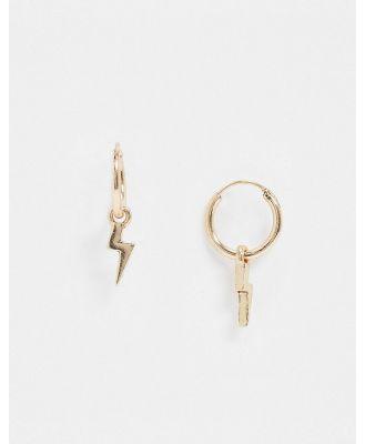 Classics 77 hoop earrings with lightning bolt charms in gold