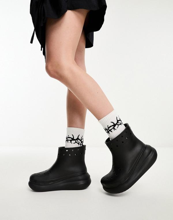 Crocs Classic Crush boots in black