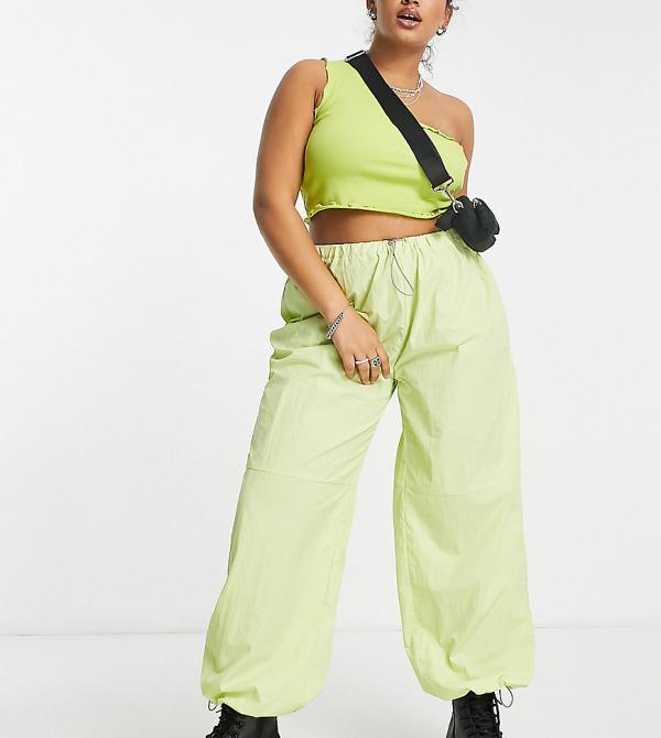 Daisy Street Plus relaxed cargo pants in crinkle pistachio-Green