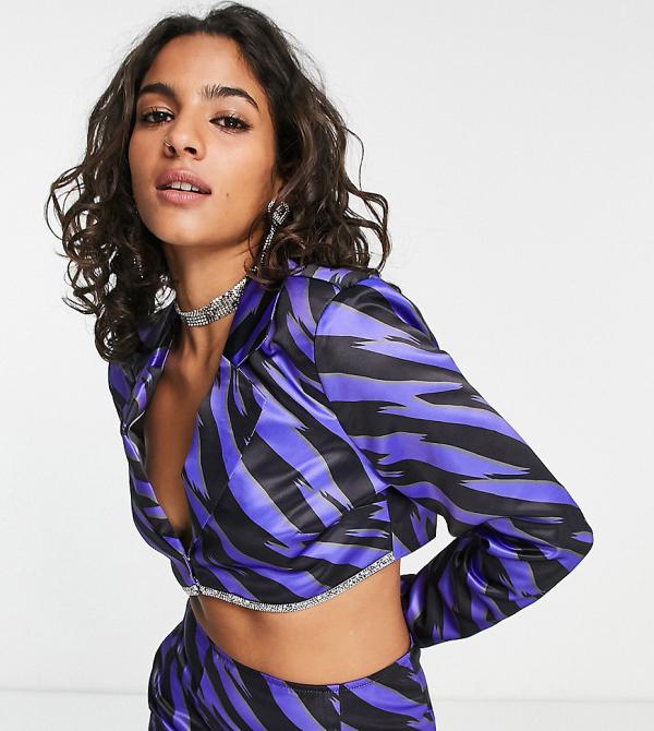 I Saw It First Petite cropped blazer with embellishment in zebra (part of a set)-Multi