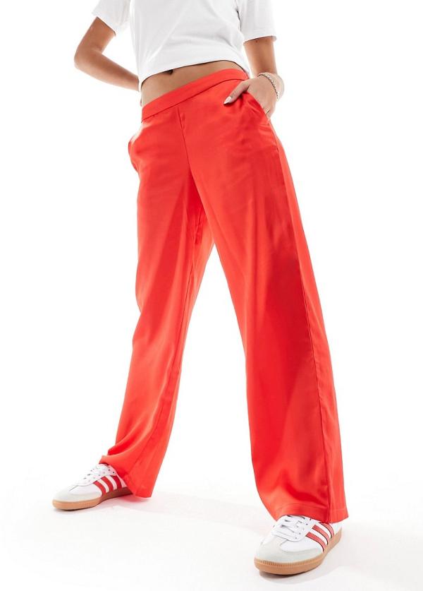 JDY straight leg pants in red