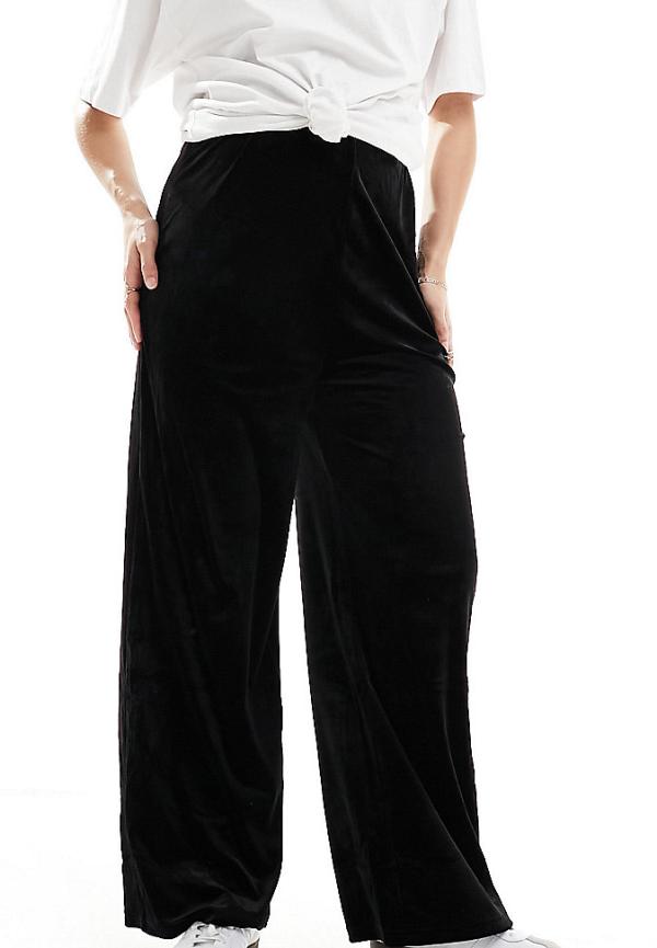 Mamalicious Maternity velvet loose fit pants in black