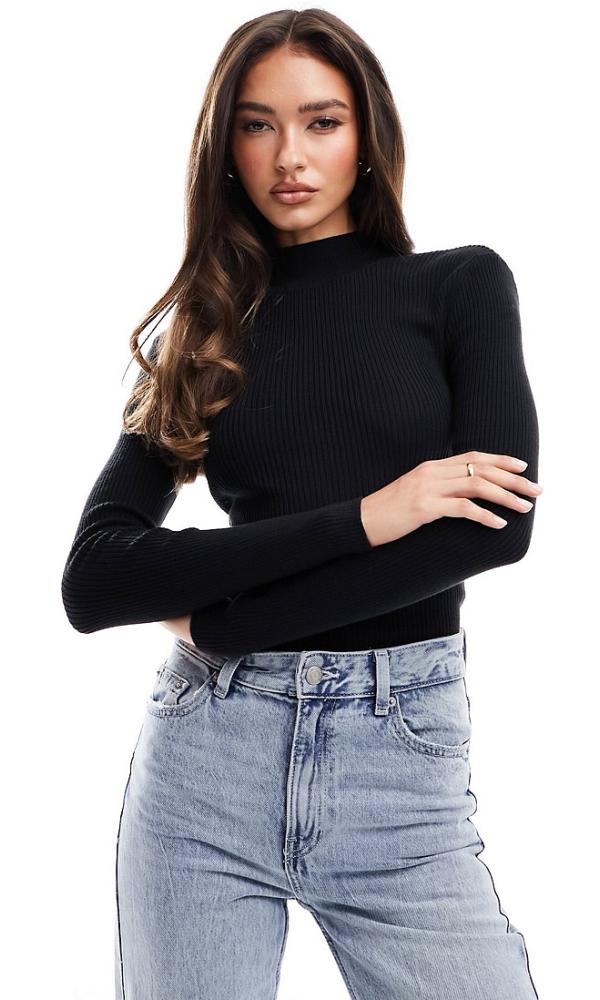 NA-KD knitted top with cross pen back detail in black