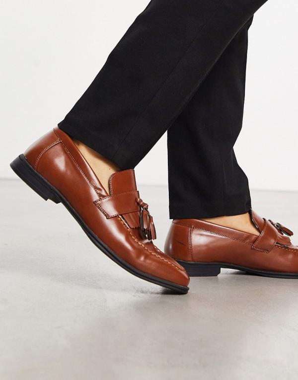 New Look tassel loafers in brown