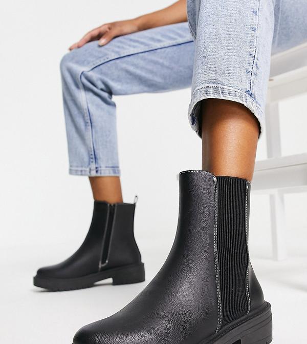 New Look Wide Fit flat high ankle chunky chelsea boots in black