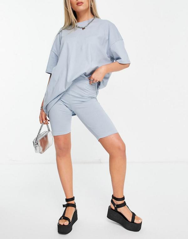 Only 2 pack oversized t-shirt and legging shorts in blue