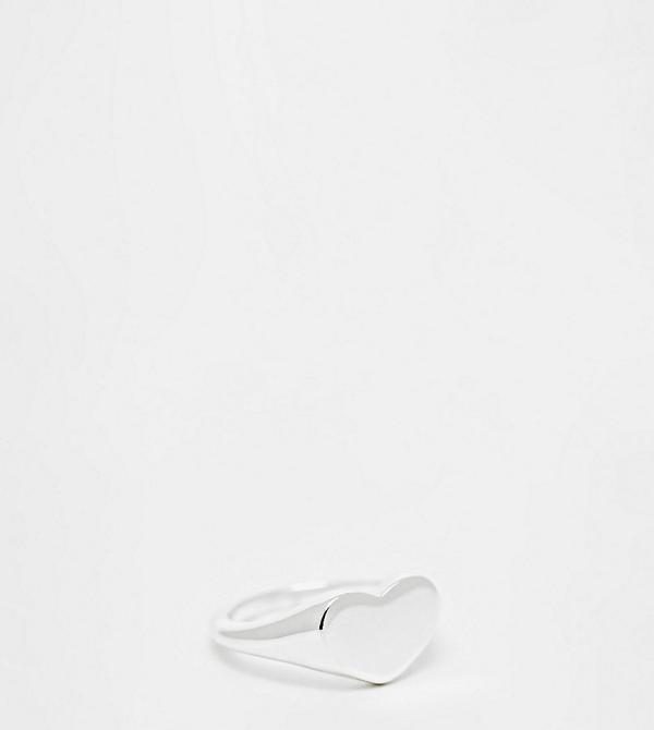 Pieces 18k plated gold heart signet ring in silver