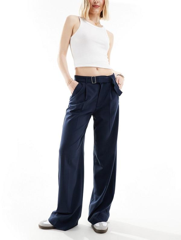 Pull & Bear wide leg pleat tailored pants with belt in navy blue