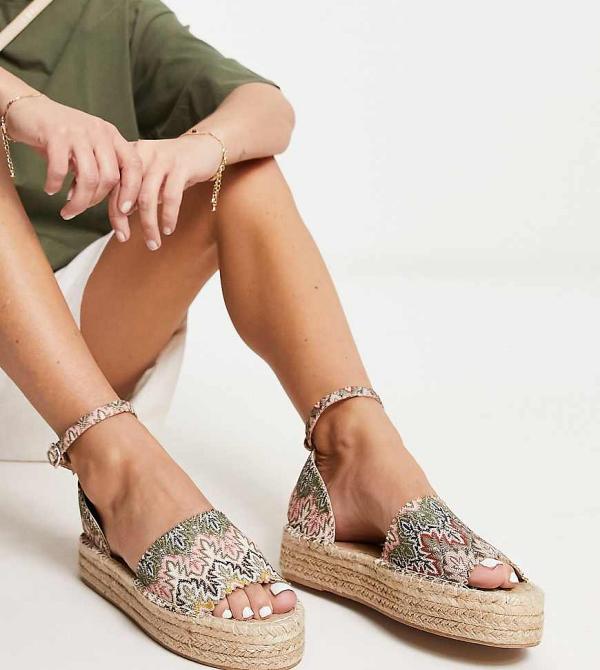 South Beach crochet flatform espadrille sandals in beige-Blue