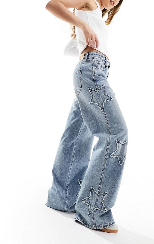 Stradivarius STR wide leg jeans with star patch in medium blue