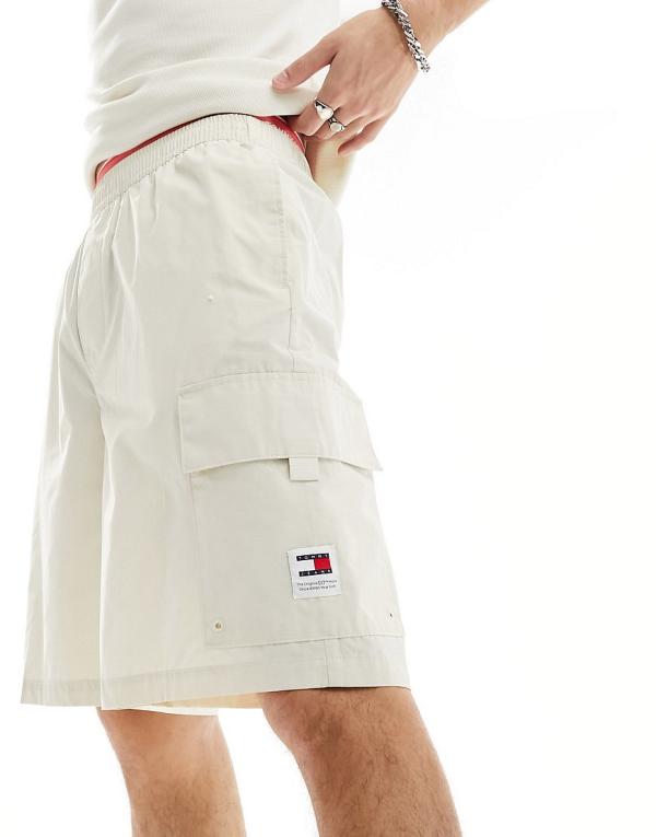 Tommy Jeans Aiden utility shorts in off white-Neutral
