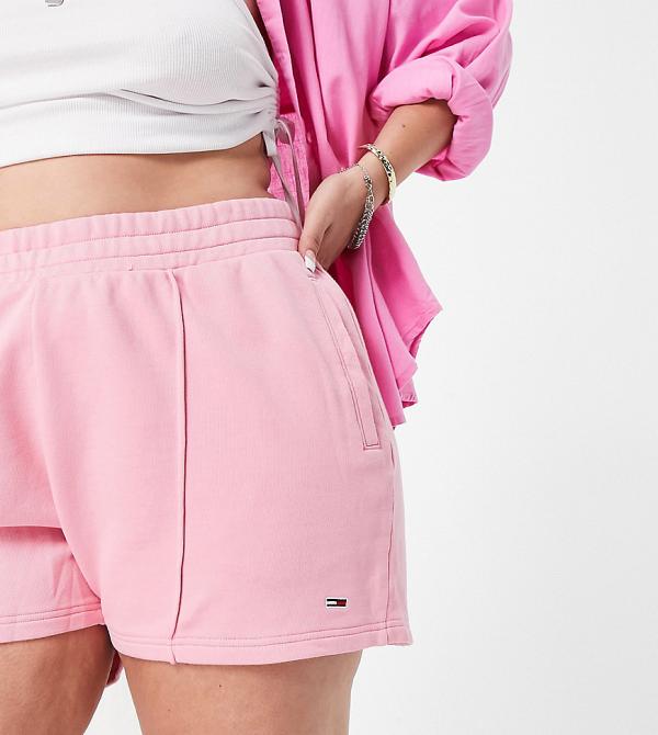 Tommy Jeans Plus cotton jersey shorts in pink - PINK