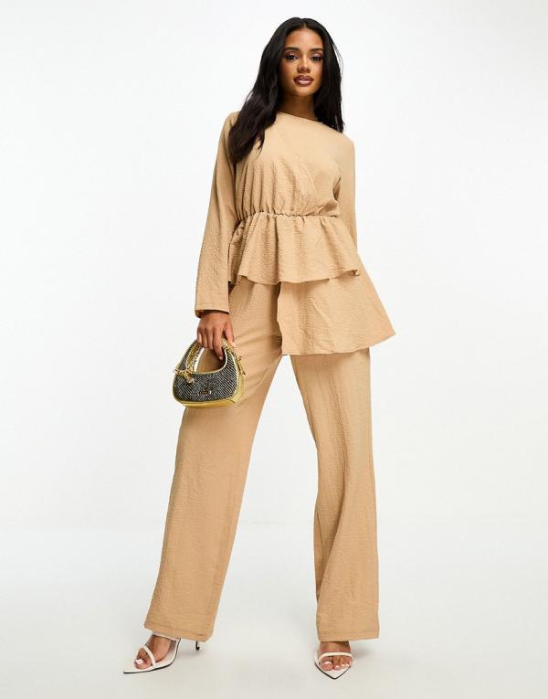 Trendyol modest jumpsuit with peplum detail in camel-Neutral