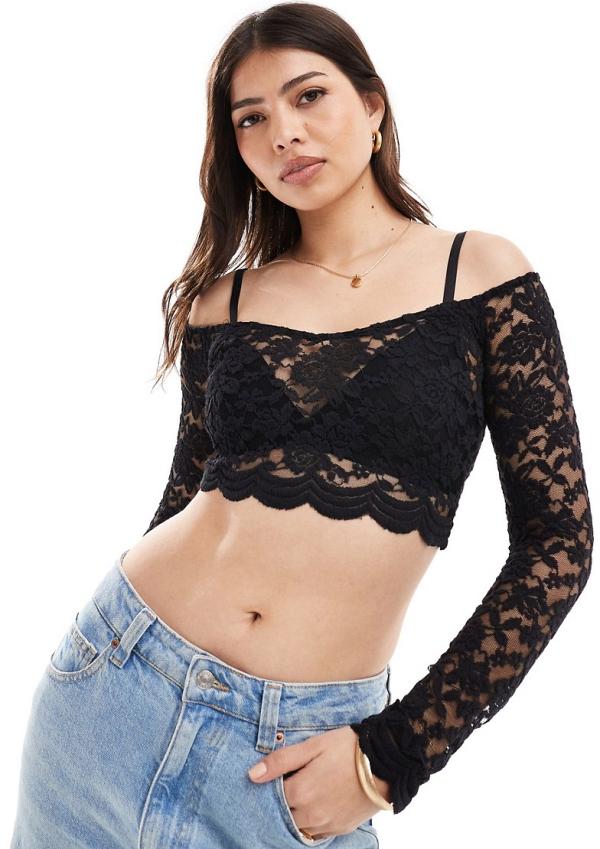Vero Moda long sleeved lace cropped top in black