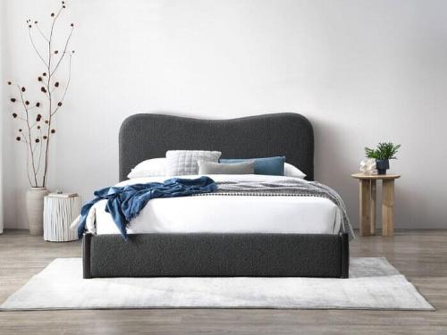 Cove Boucle Queen Bed