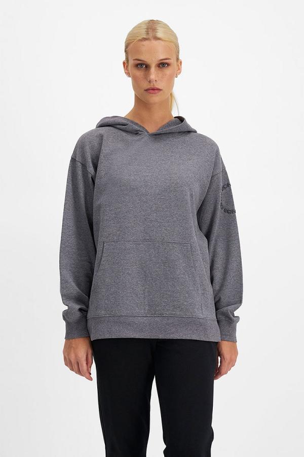 Bonds Essentials Move Pullover Hoodie in Charlotte's Web Size: