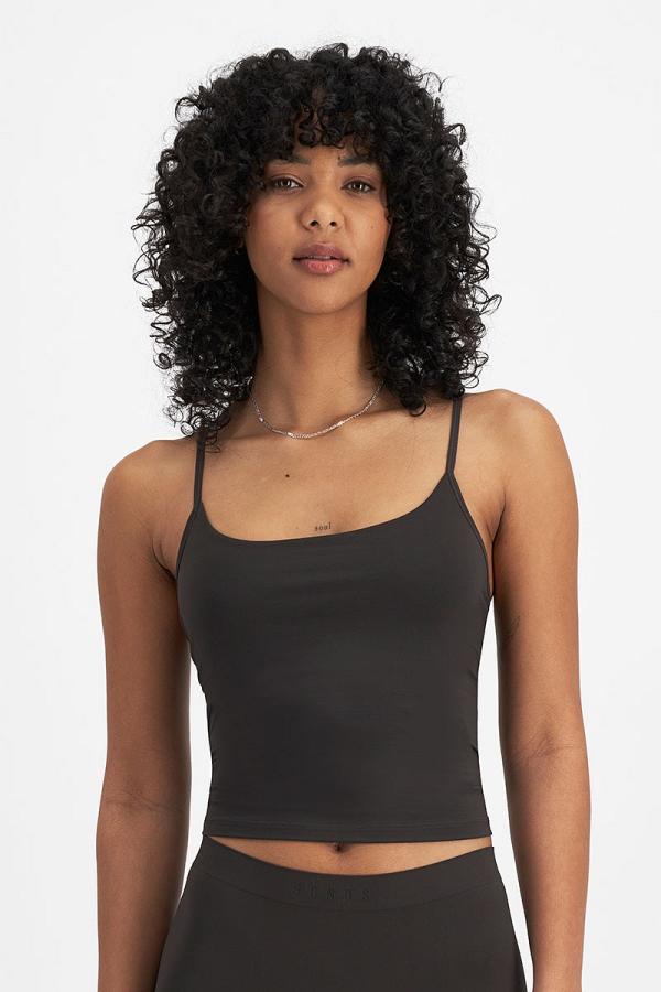 Bonds Women's Bases Seamless Singlet in Dusted Black Size: