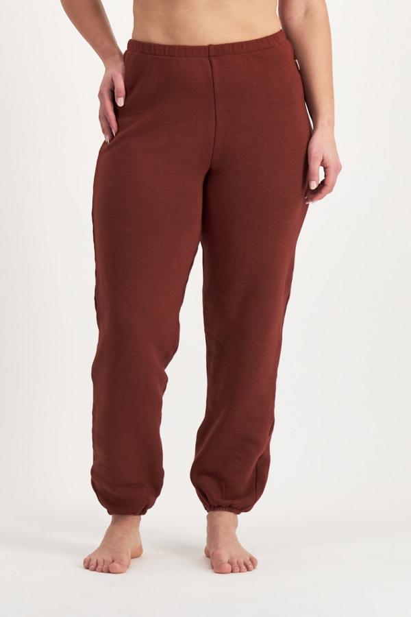 Bonds Women's Sleep Terry Jogger in Sumac Size: