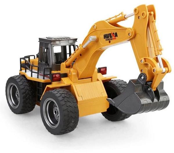 Huina Radio Control Excavator With Diecast Bucket 6 Channel Functions 4WD
