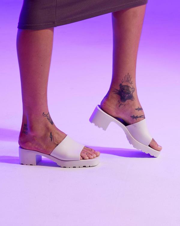 Ava And Ever Women's Janey Flatform Heels in Cream
