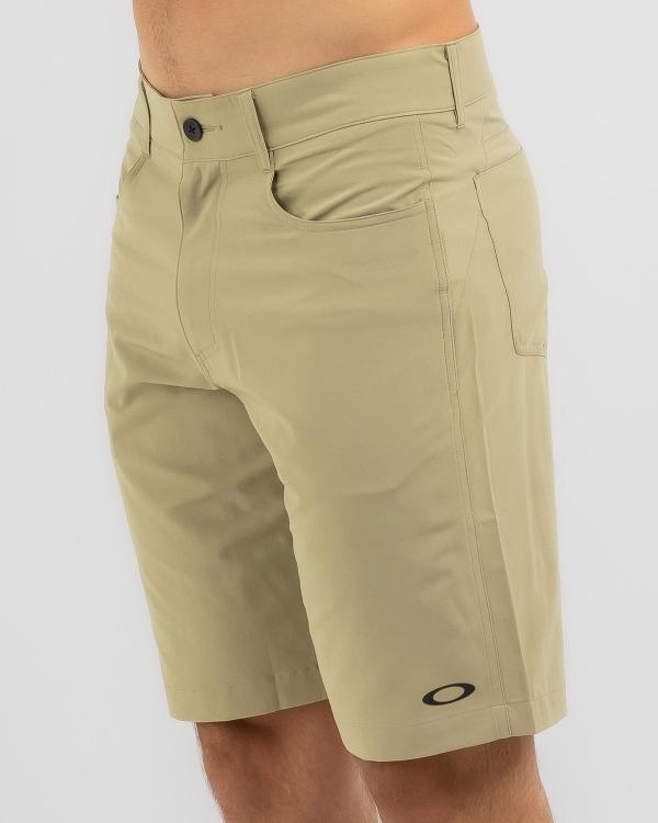 Oakley Men's Baseline 21 Hybrid Walk Shorts in Brown