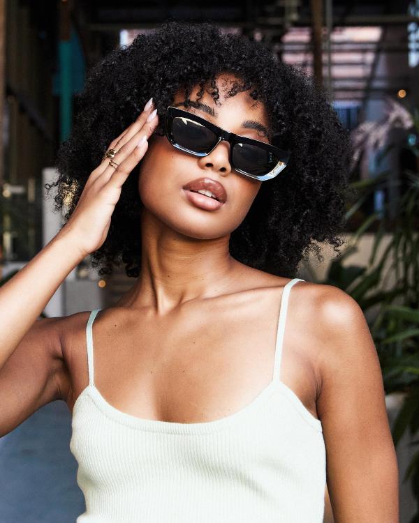 Szade Eyewear Women's Cade Polarised Sunglasses in Black