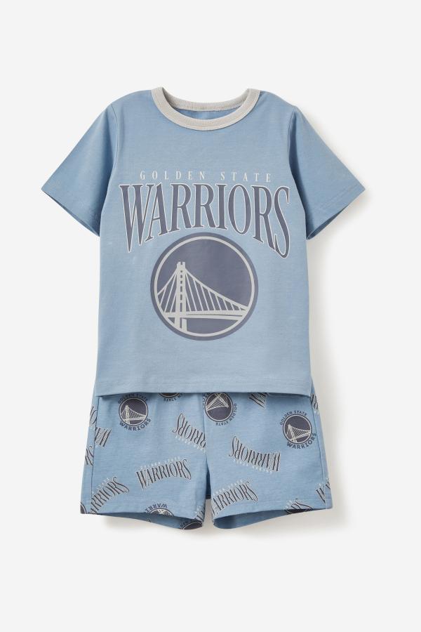 Cotton On Kids - NBA Jordan Short Sleeve Pyjama Set - Lcn nba dusty blue/warriors tonal