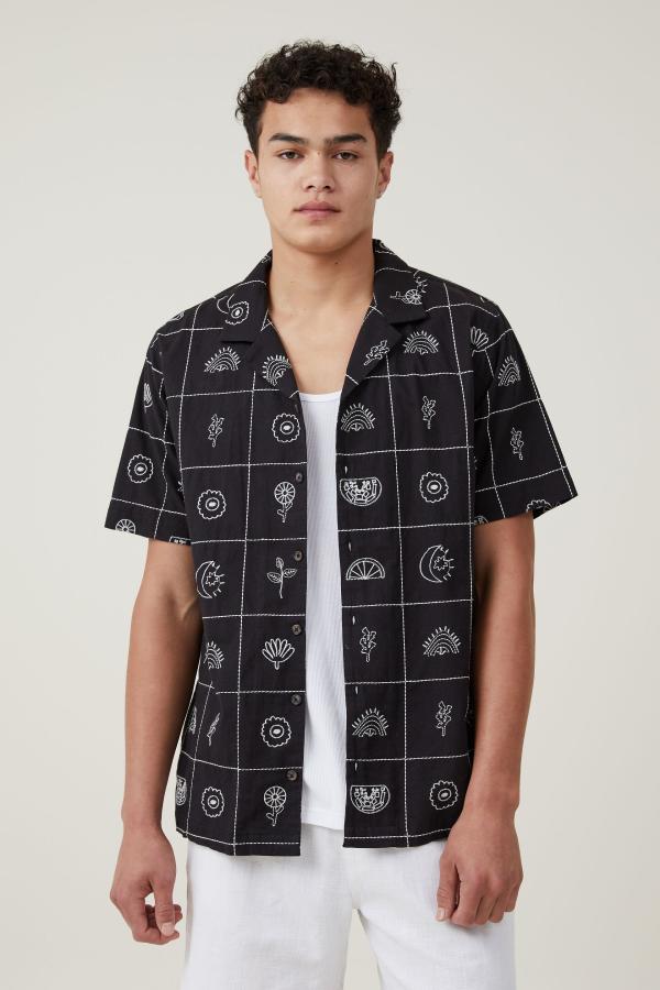 Cotton On Men - Cabana Short Sleeve Shirt - Black grid