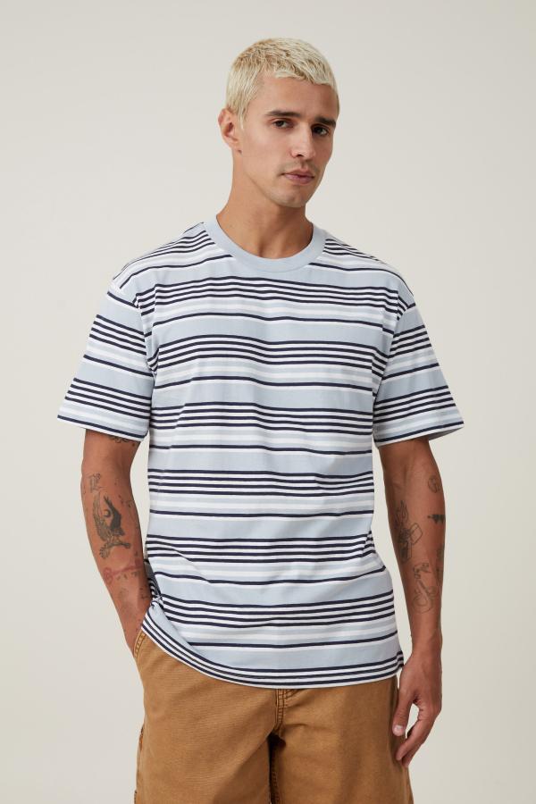 Cotton On Men - Loose Fit Stripe T-Shirt - Sky blue everyday stripe