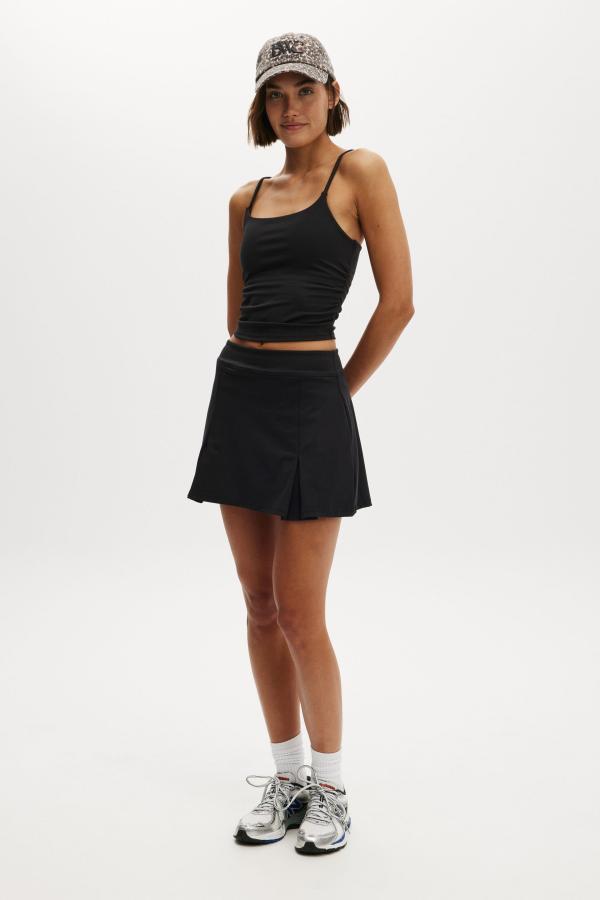 Body - Ultra Soft Fitted Pleat Skirt - Black