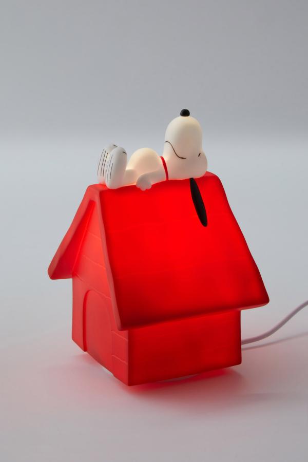 Typo - Peanuts Shaped Desk Lamp - Lcn pea snoopy house