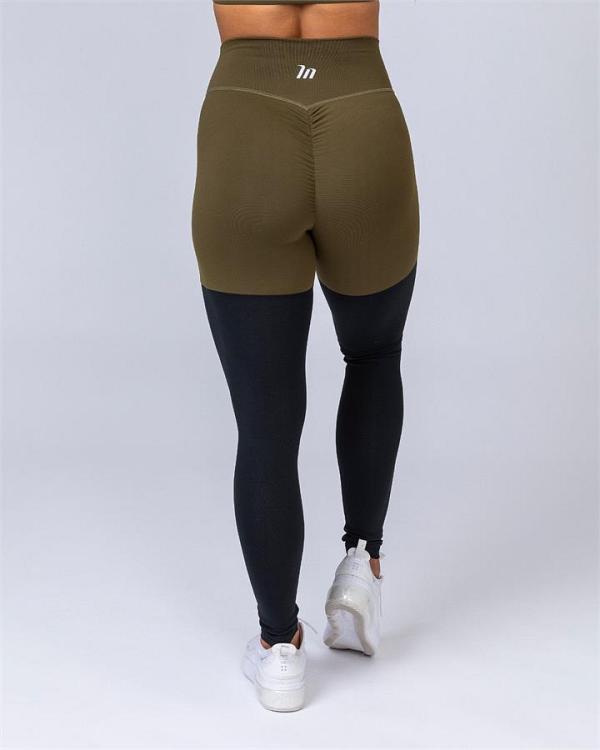 Two Tone Scrunch Leggings