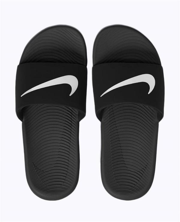 Nike Kawa GS Boys Slides. Size