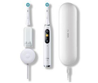 Oral-B iO9 Electric Toothbrush with Travel Case - White