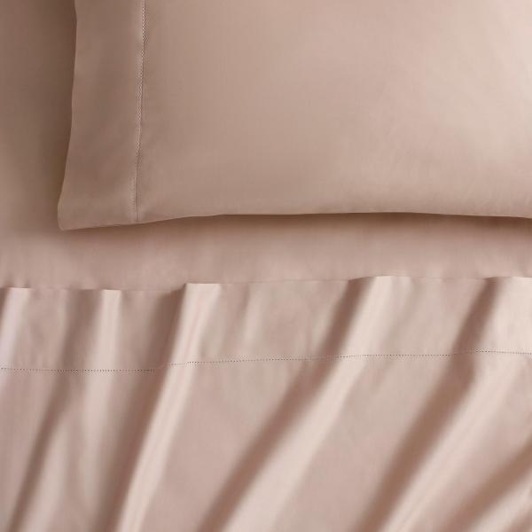 Sheridan 1000TC Hotel Luxury Sheet Set in Rosewater Pink Size: Queen Material: Cotton @Sheridan Rewards