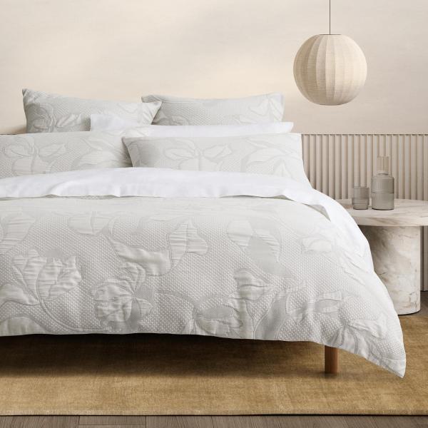 Sheridan Kerr Quilt Cover in White Size: Queen Material: Cotton @Sheridan Rewards