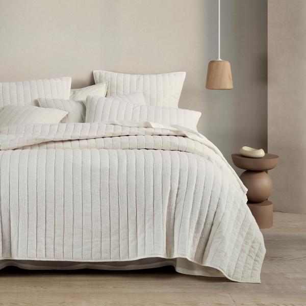 Sheridan Walshe Bed Cover in White Size: Super King Material: Cotton/Polyester @Sheridan Rewards