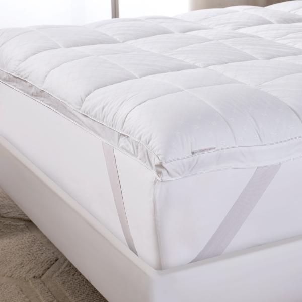 Dunlopillo® Deluxe Dream Bed Topper in White @Sheridan Rewards