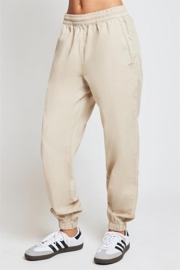 Adidas Originals Essentials + Trackpant Magic Beige